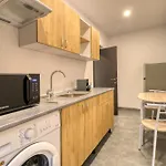 2 Hidden Gems - All U Need - By Uni88 Apart Hotel