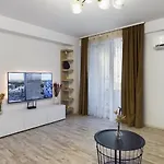 Urban Central Suite