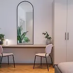 Vibrant & Spacious 3Br Lofts On Amzei Square