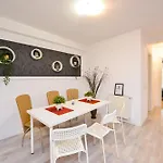 City Center Suite With Terrace