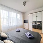 Sala Palatului Apartment