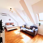 Bucharest Central Ee Apartment
