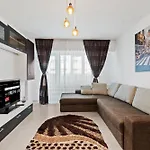 Downtown Obor Apartment