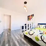 Chique Studio Near Mall Plaza
