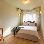 Garden Nest - 2 Bedrooms Flat