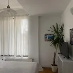 Lovely Apartment In Villa In Bucharest
