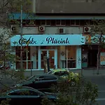 Maxxy Apartments