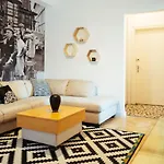 Alba Apartment On Calea Victoriei