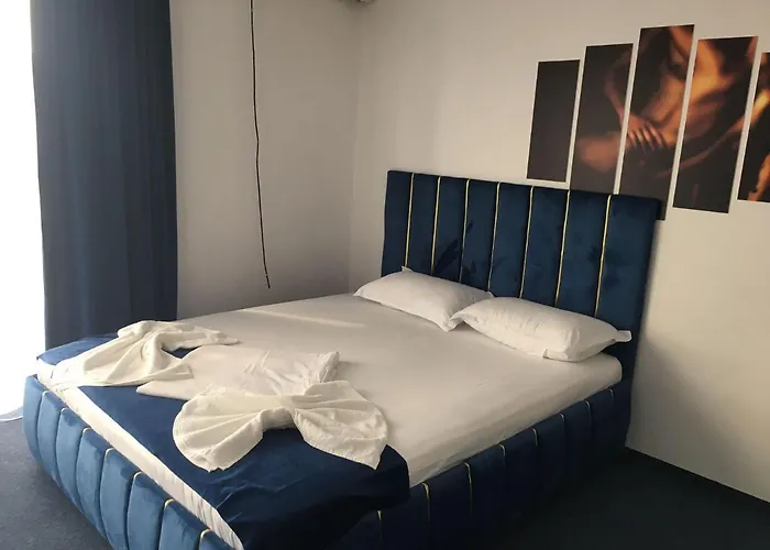 Hotel Blue