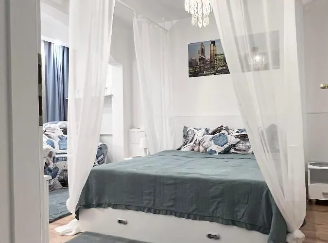 Intercontinental Apartment