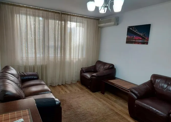Apartament 3 camere, dotat cu toate utilitățile