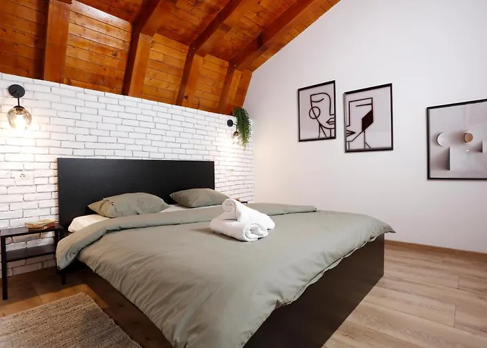 One Love Central Cottage