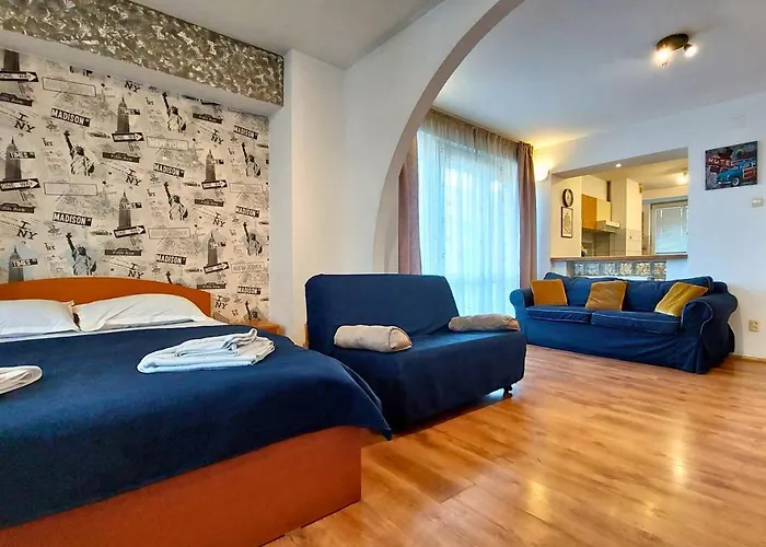 Comfy&Bright 2Bd Family-Friendly Apt Amazing View
