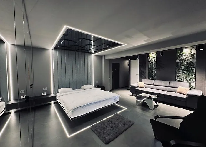 The Hatz - Near National Arena, Decebal, Unirii - Rh Living