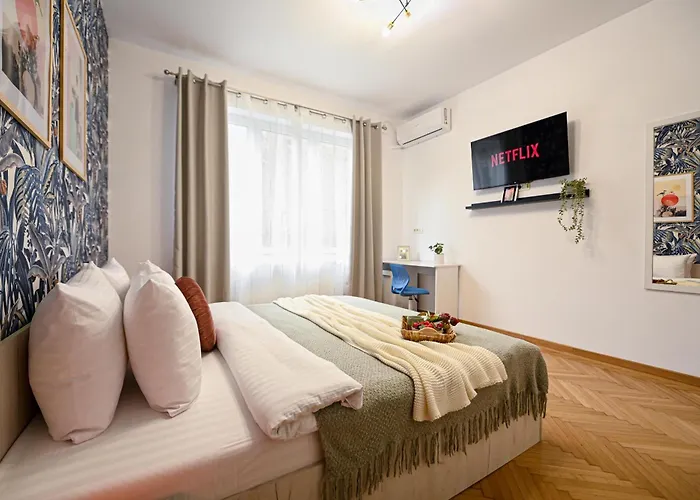 Central Retreat - Modern Accommodation On Magheru Blvd