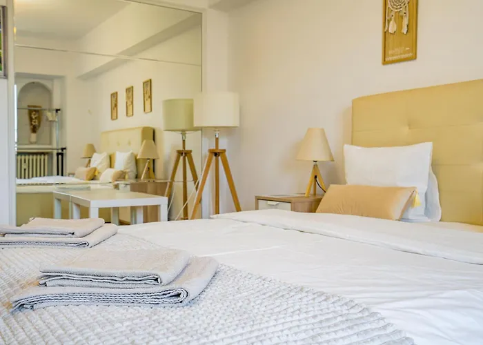 Old City Ultra Central Apartment-4Br-Parliament