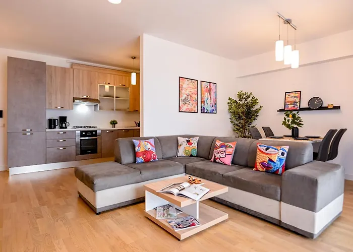 Amazing Stay - Modern 1Br With Balcony In Aviatiei
