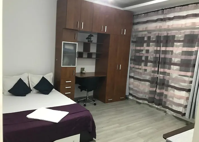 Stefan Cel Mare-Central Room