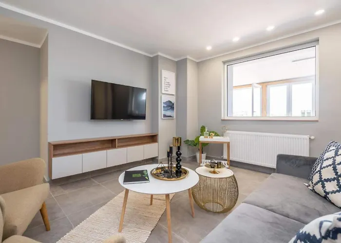 Panaromic View Penthouse In The Heart Of Bucharest