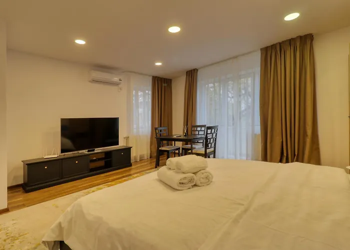 2 Hidden Gems - All U Need - By Uni88 Apart Hotel