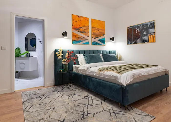 Central Square Haven A - Modern Studio With Air Conditioning