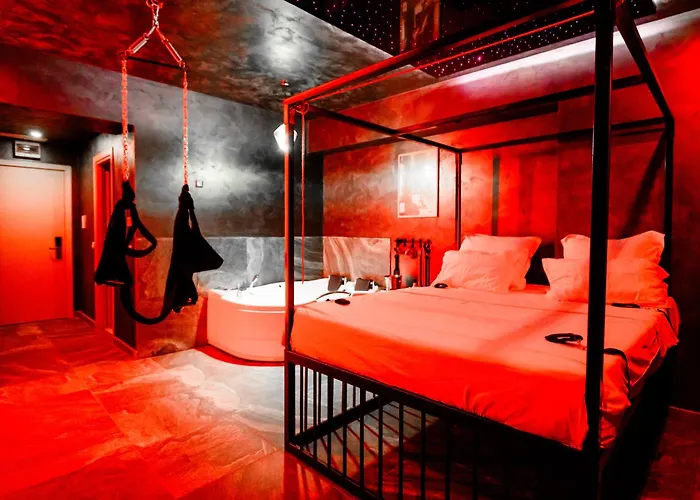 Luxury Jacuzzi Love Room