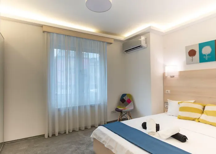 Mbm Studio Piata Romana Square