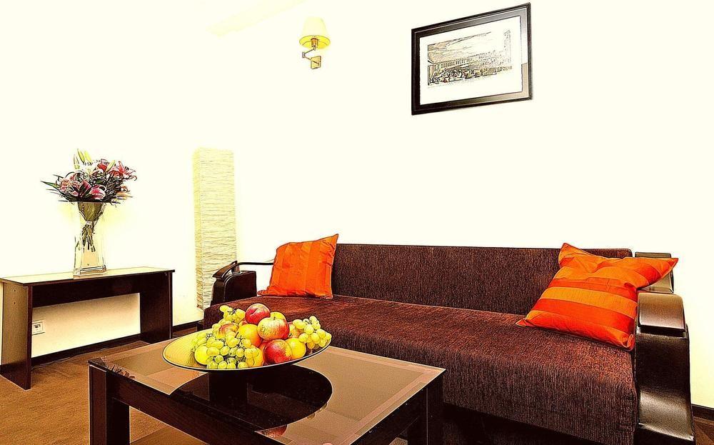 Trianon 3* Bucharest