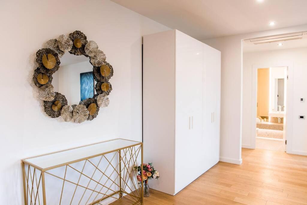 Apartamento Aviatiei Tower, Luxury Apartment, Brand New, Underground Parking *