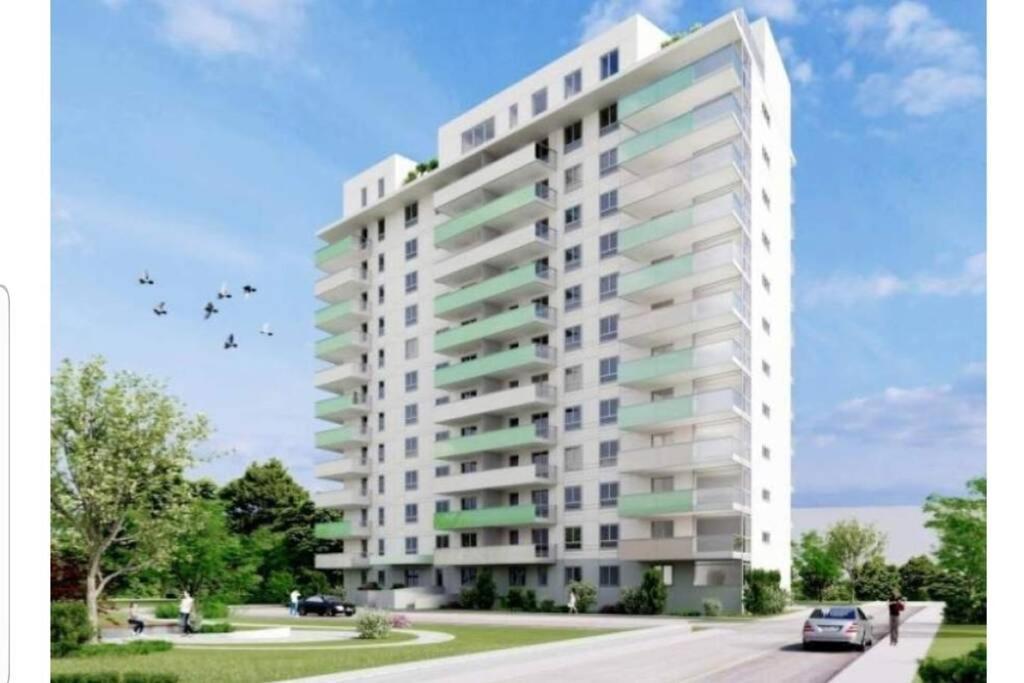 Aviatiei Tower, Luxury Apartment, Brand New, Underground Parking * Bucureşti