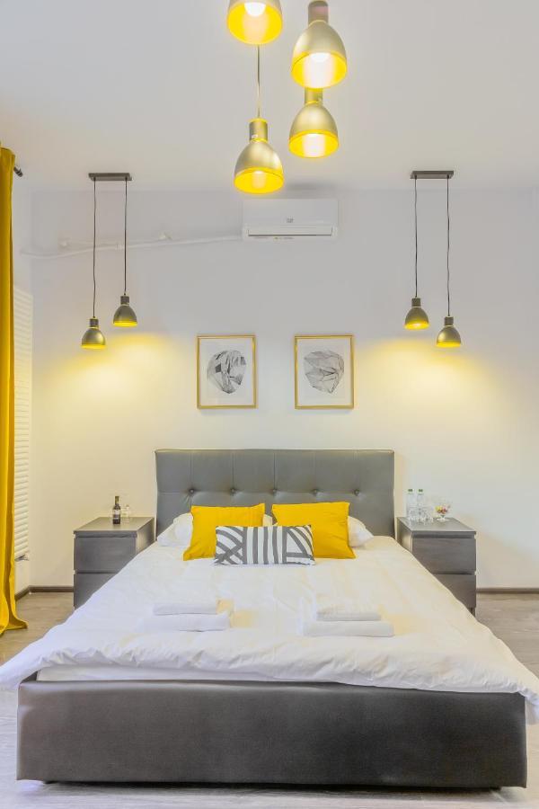 Aparthotel Chateau: Upscale In Bucharest's Historical Center! Bucharest