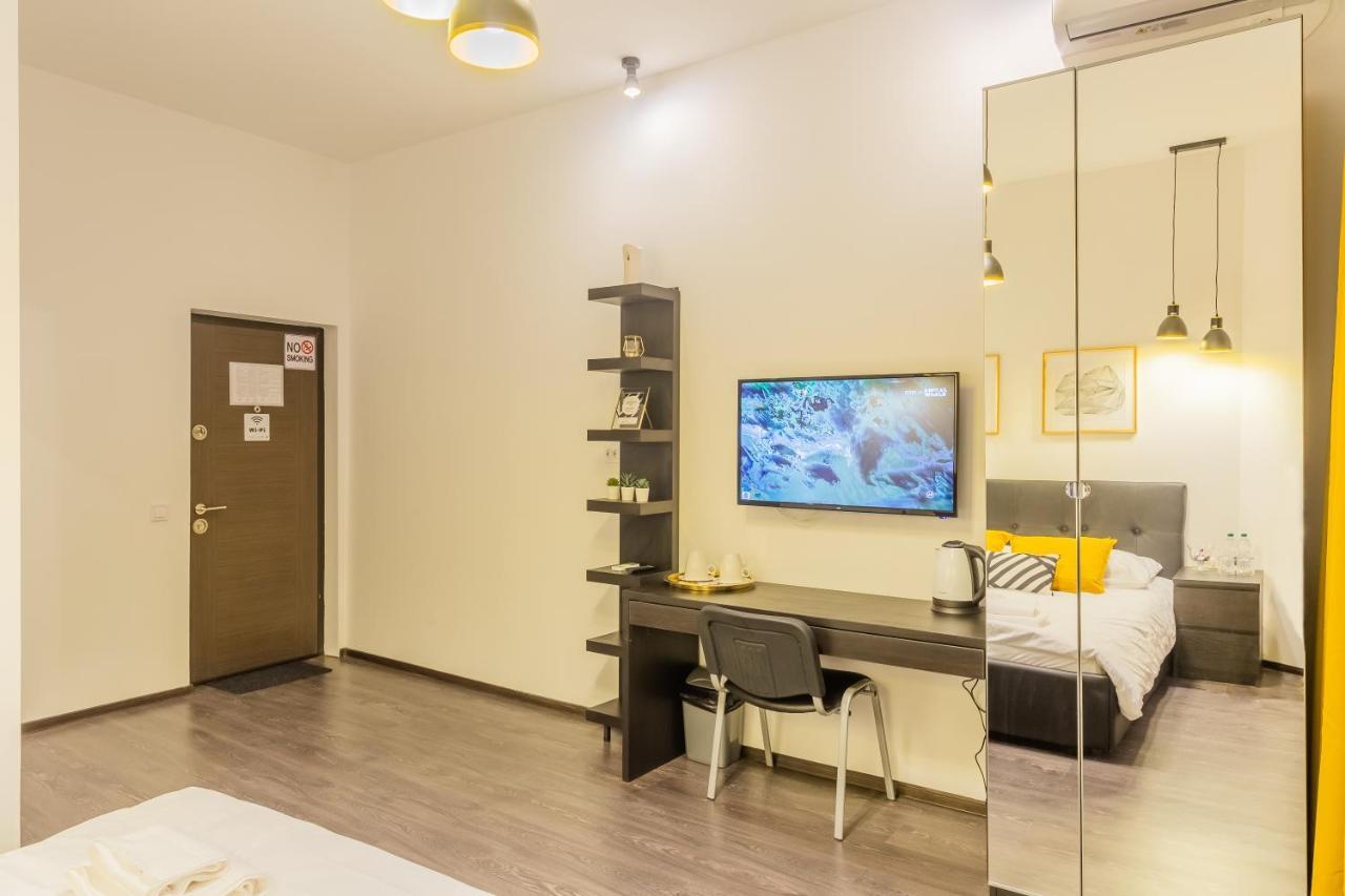 Chateau: Upscale In Bucharest's Historical Center! Aparthotel *