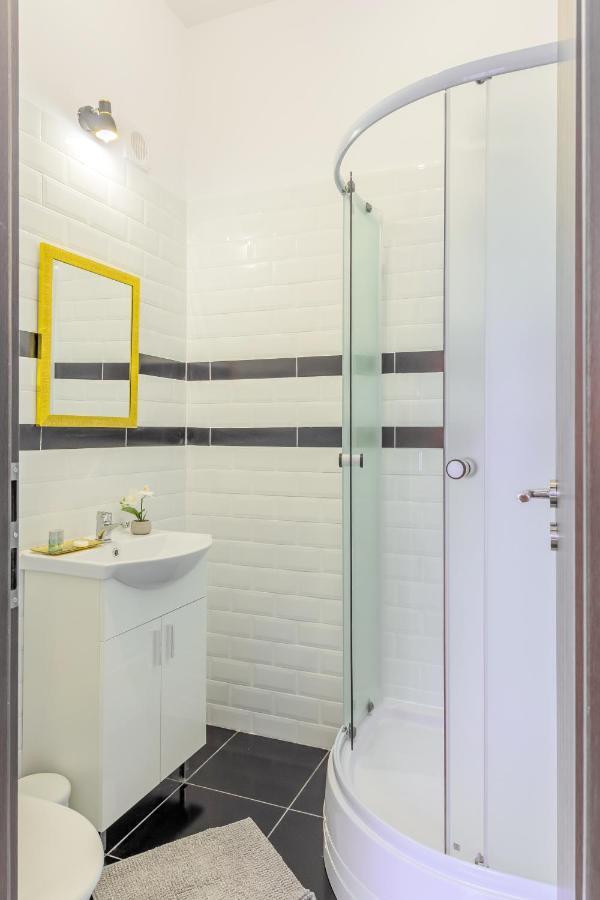 Aparthotel Chateau: Upscale In Bucharest's Historical Center! Bucharest
