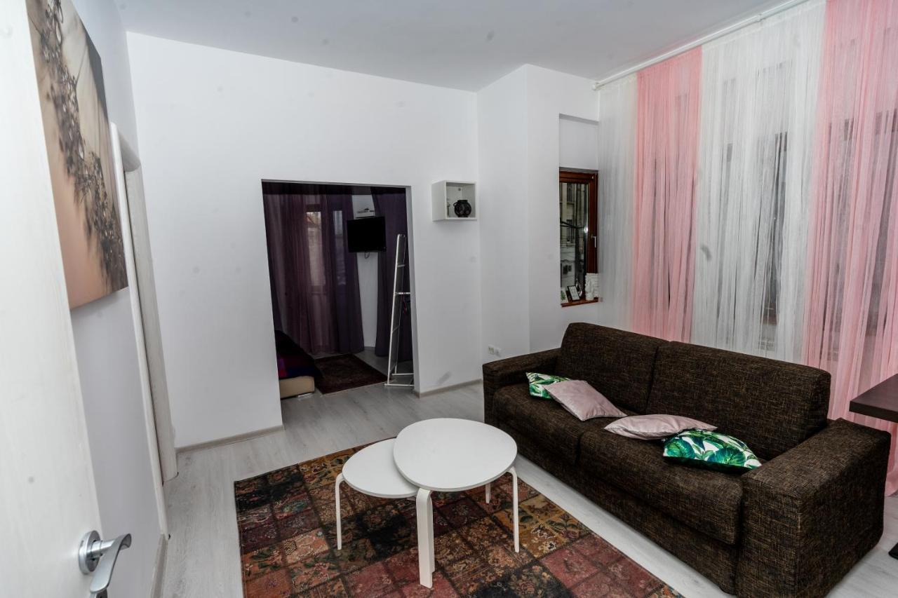 Apartamento Natiunile Unite