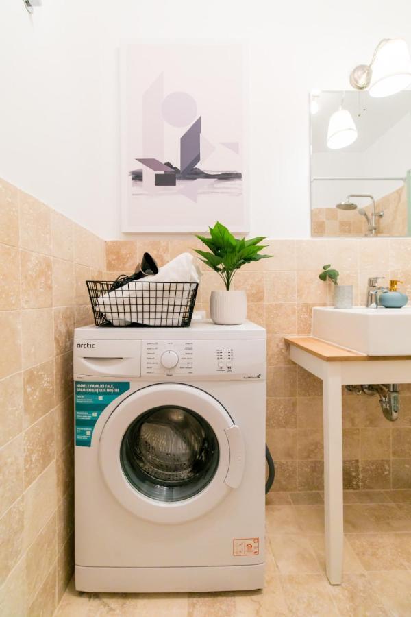 Apartment The Sunny Homelike & Central Str 42b
