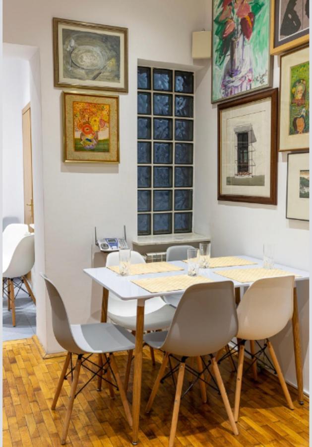 Anne-marie Boutiques Apartment Bucharest