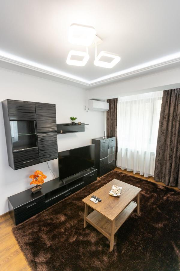 Sud Dreams Apartment Bucharest