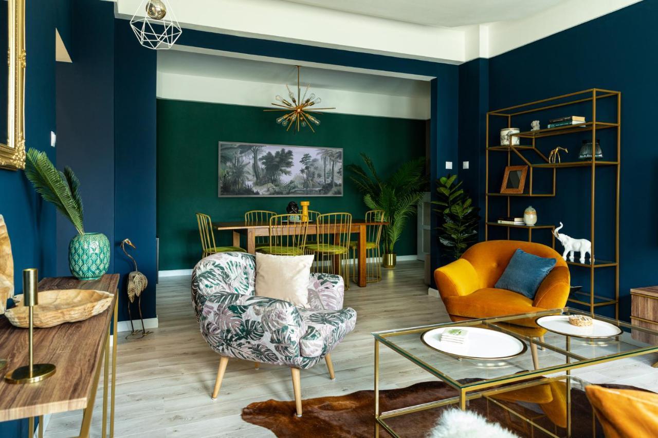 Holt - Welcome To The Jungle Apartament