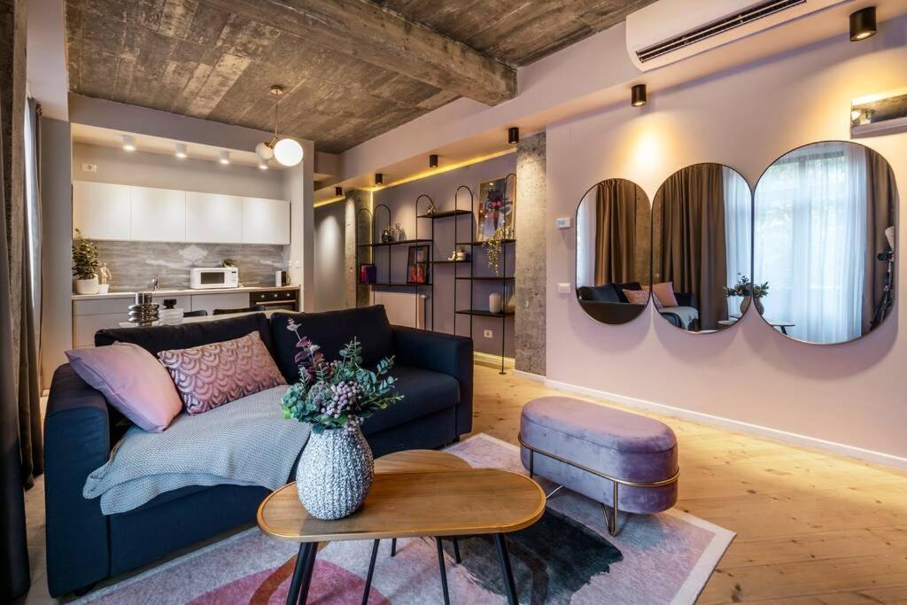 Marvellous Design 2br Old Town Apartment *