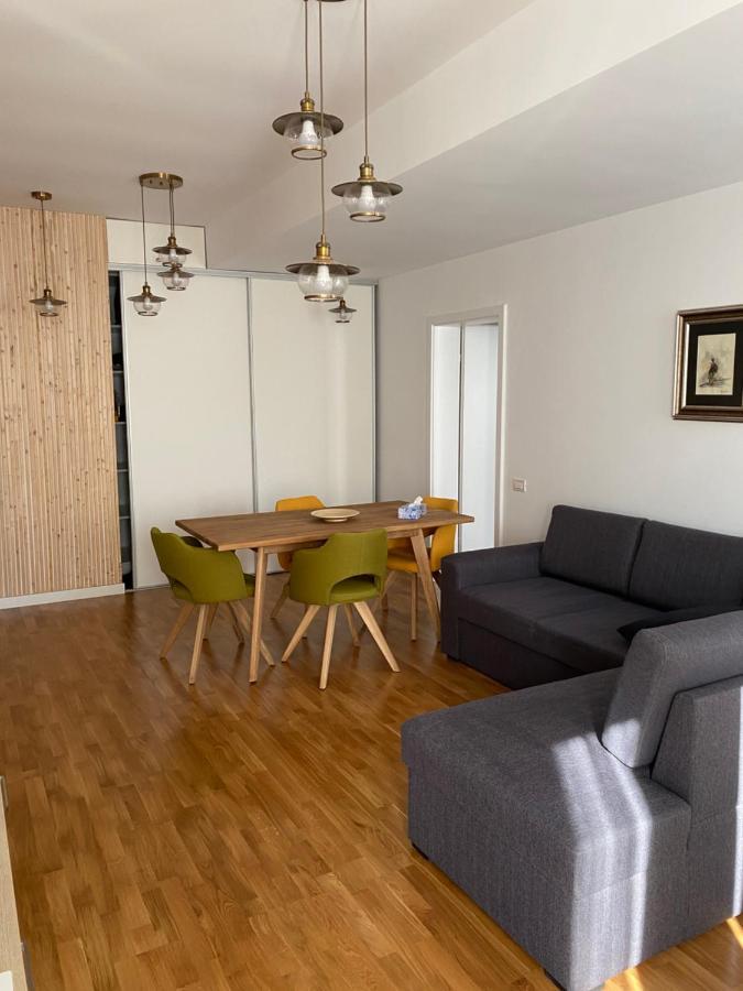 Apartament Strada Smaranda Brăescu Bucureşti