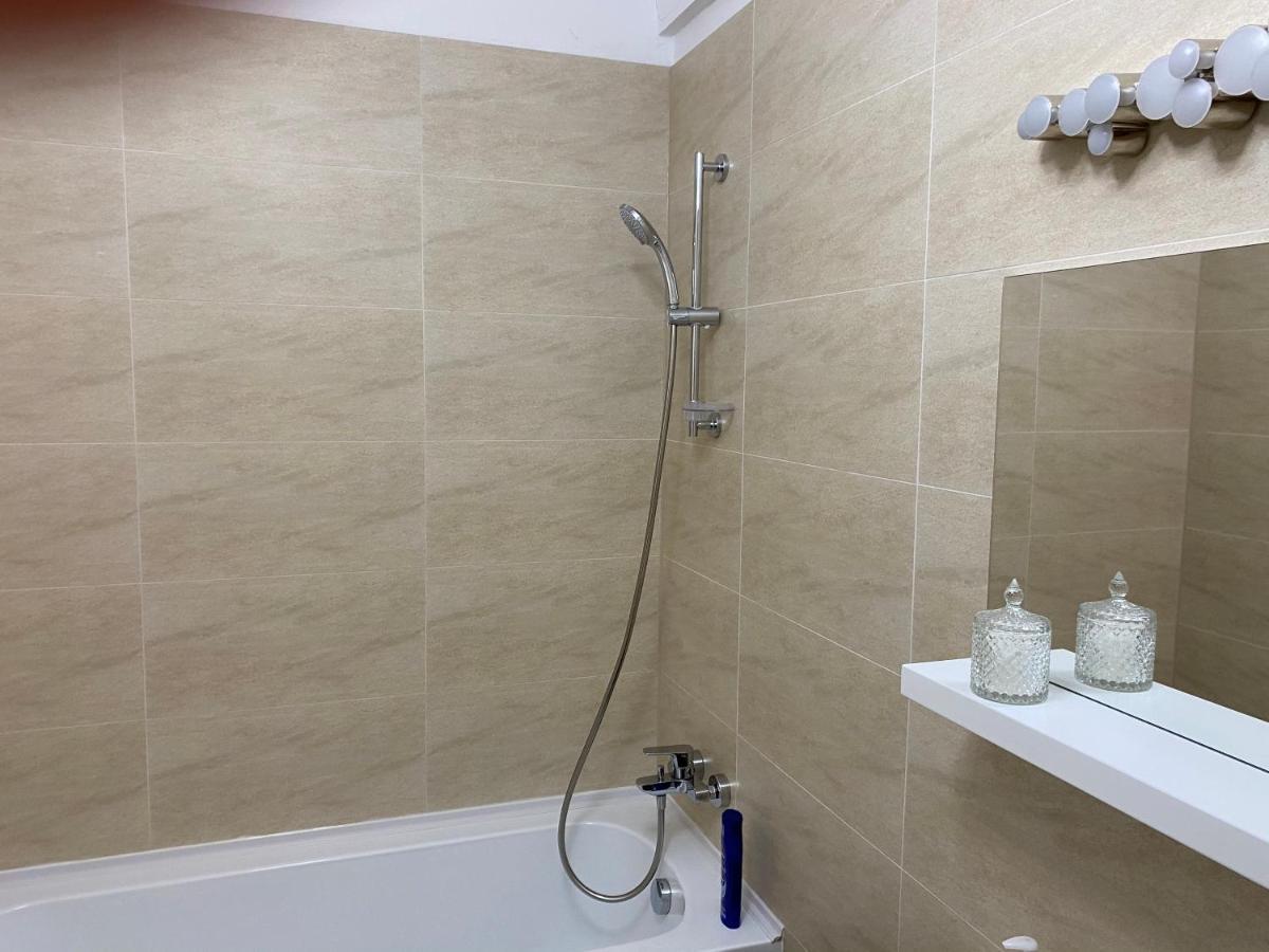Apartment Strada Smaranda Braescu Bucharest