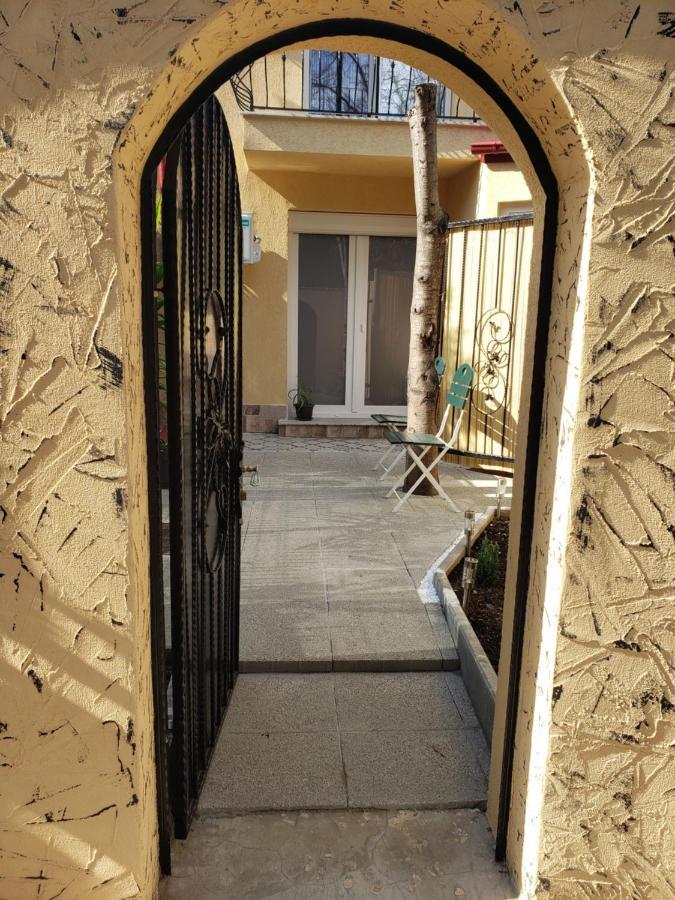 Phoenix Studio Apartment *