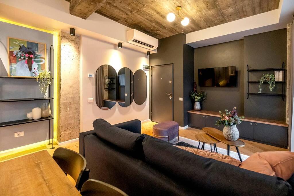 Marvellous Design 2br Old Town Apartment *