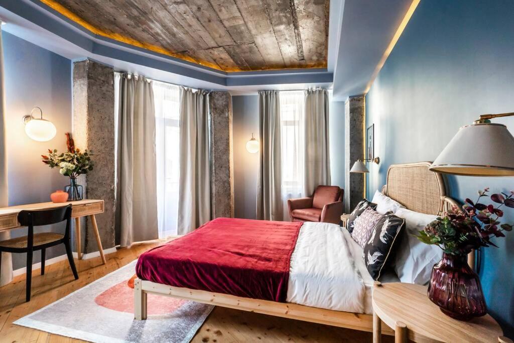 Apartment Marvellous Design 2br Old Town