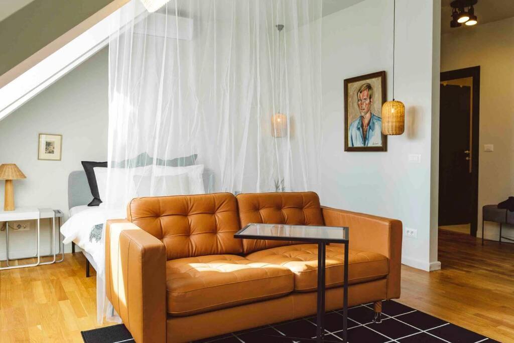 Apartment Vivando - Beautiful B + Parking *
