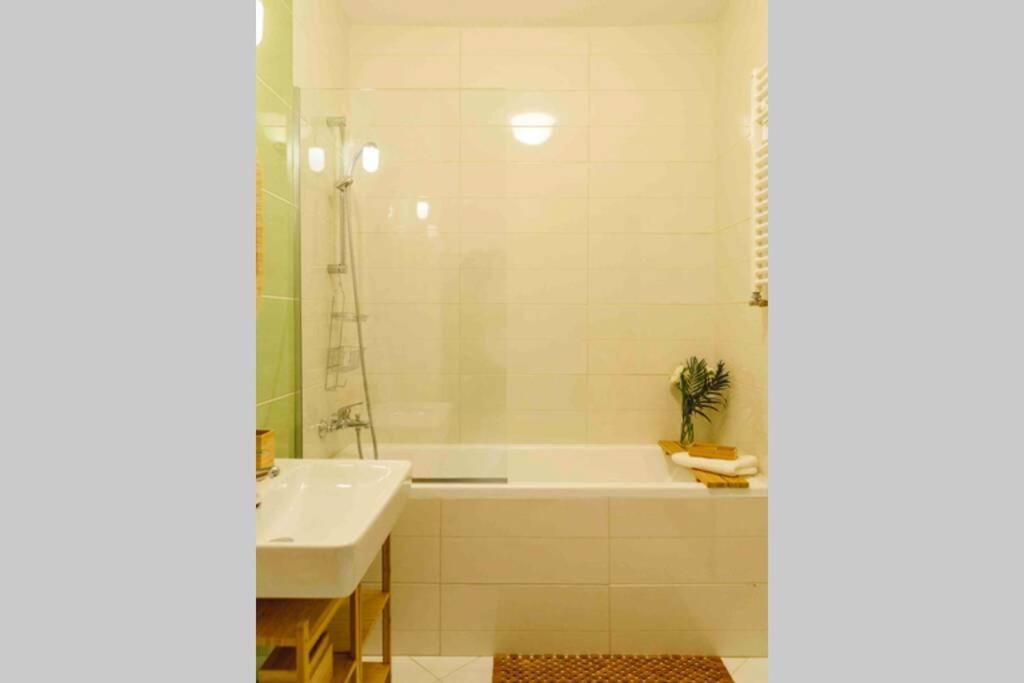 Apartment Vivando - Beautiful B + Parking