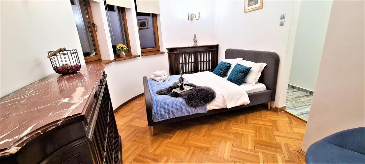 Apartment Central Arghezi University Square