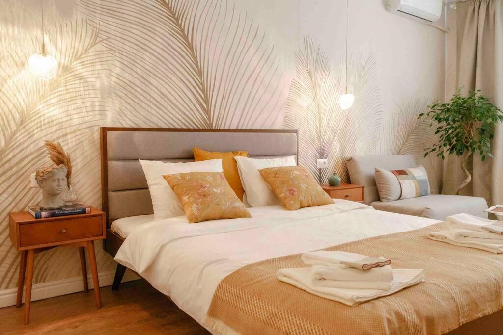 Bright - Location - Old Town + Netflix Apartament