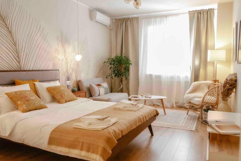 Bright - Location - Old Town + Netflix Apartament Bucureşti