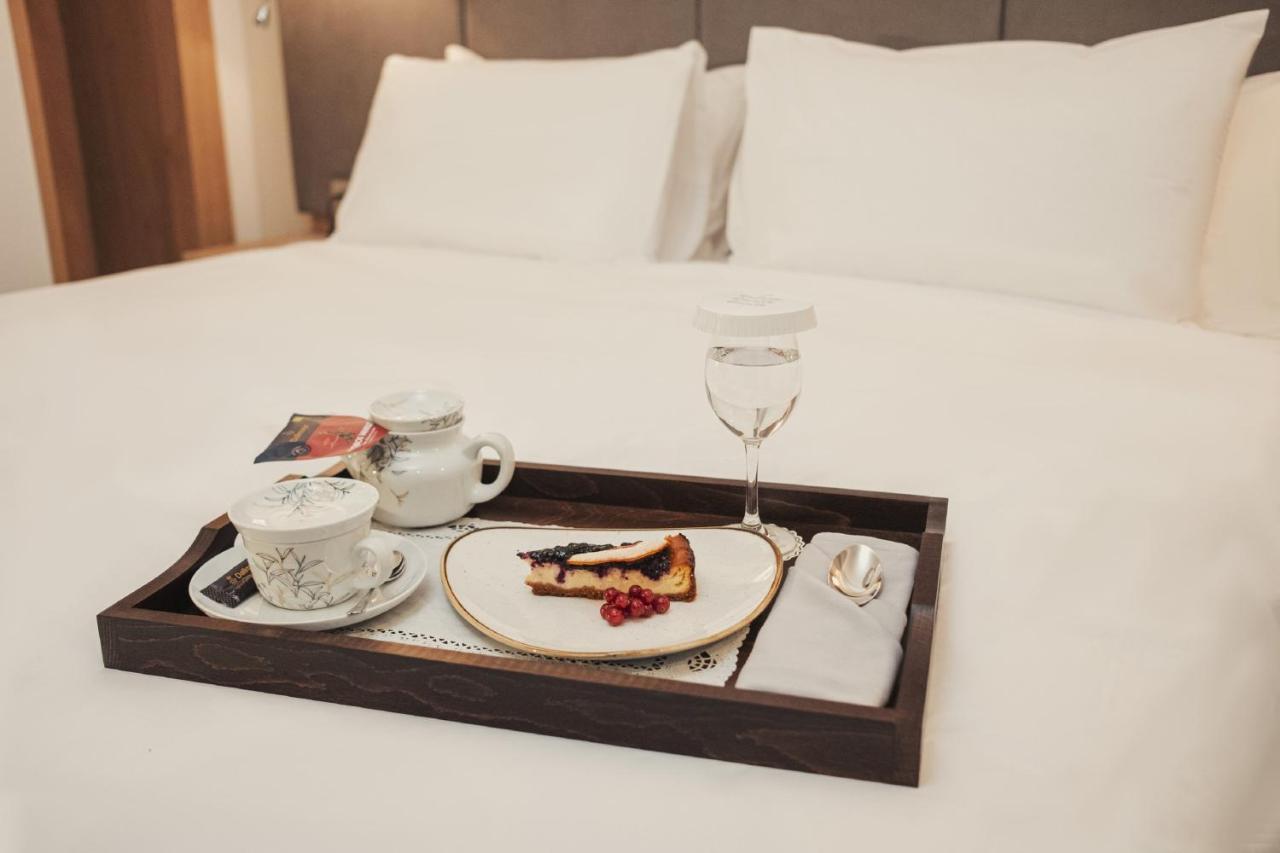 - Times, An Ihg 4* Bucareste